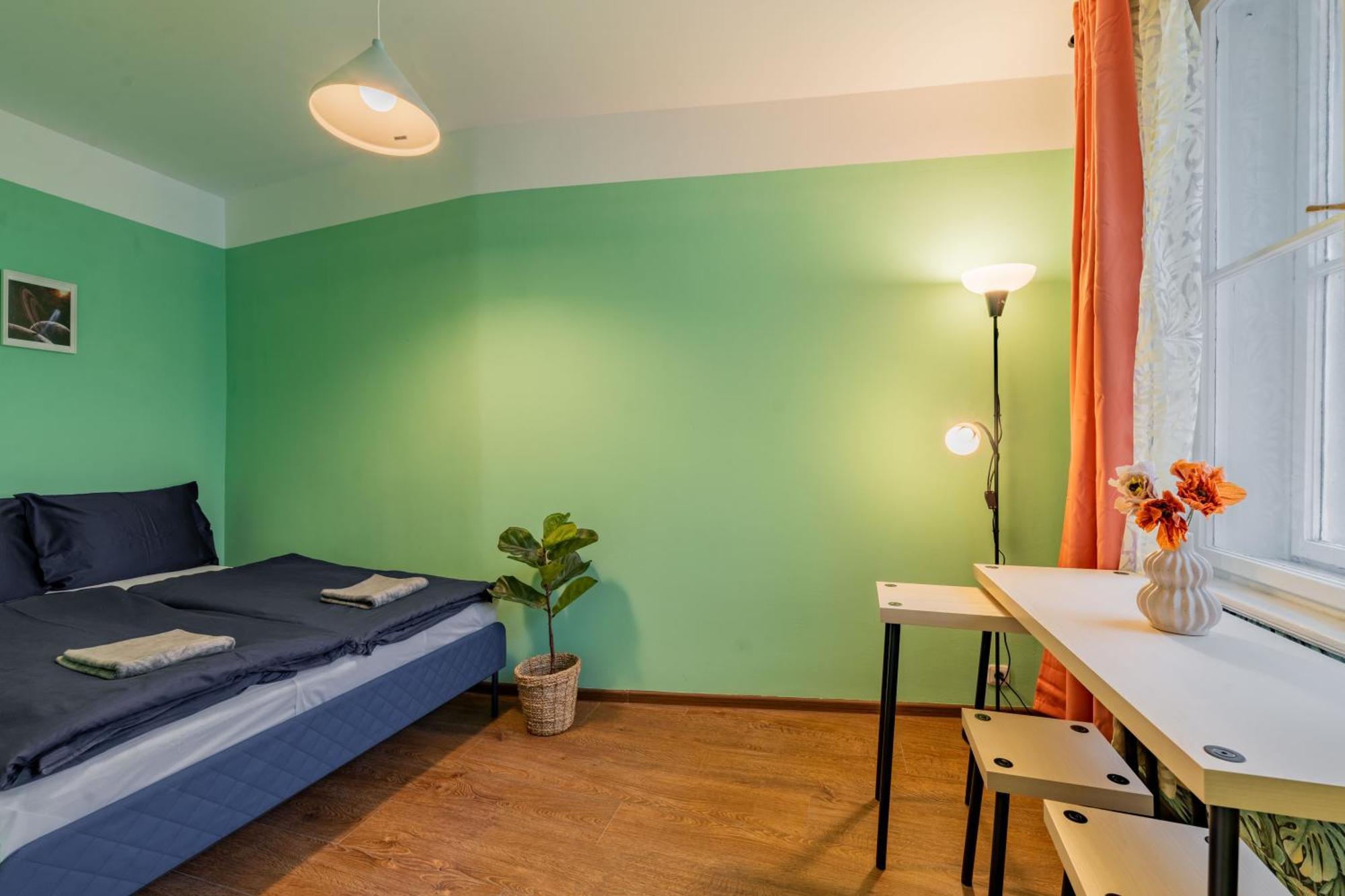 Stellar Female Hostel Prague Ngoại thất bức ảnh
