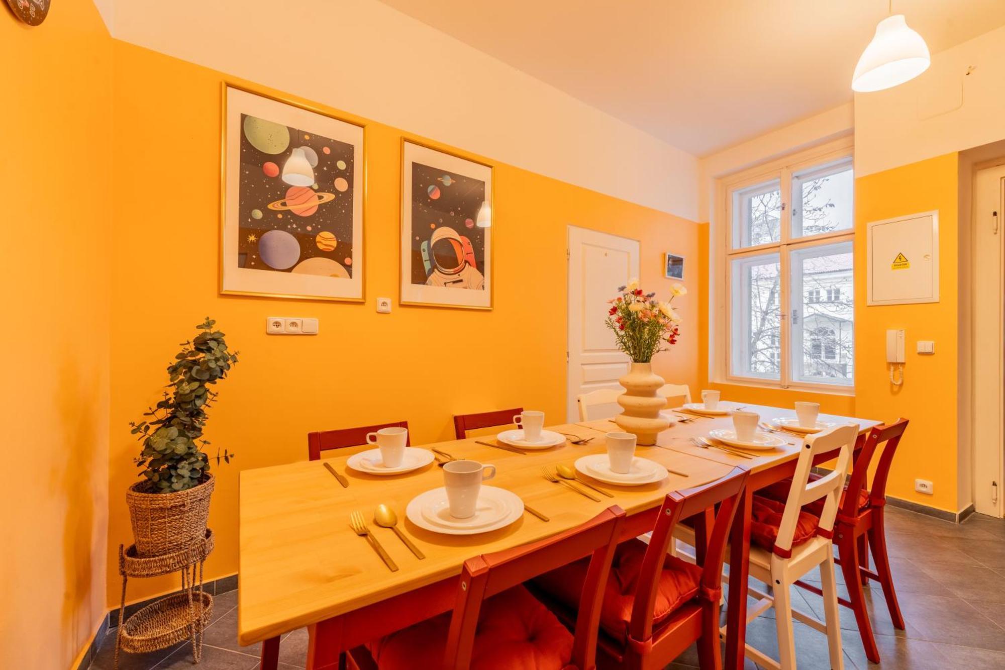 Stellar Female Hostel Prague Ngoại thất bức ảnh