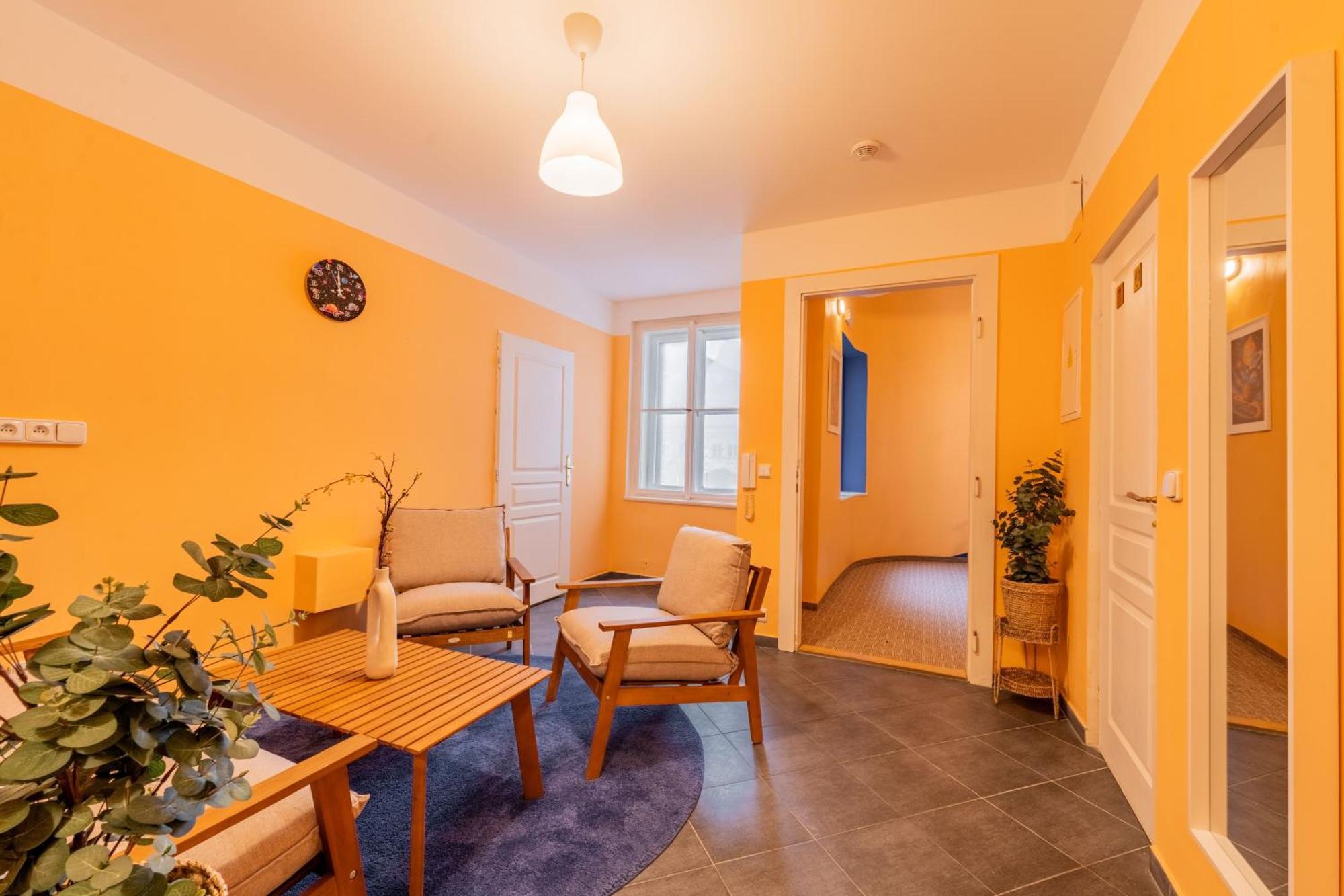Stellar Female Hostel Prague Ngoại thất bức ảnh