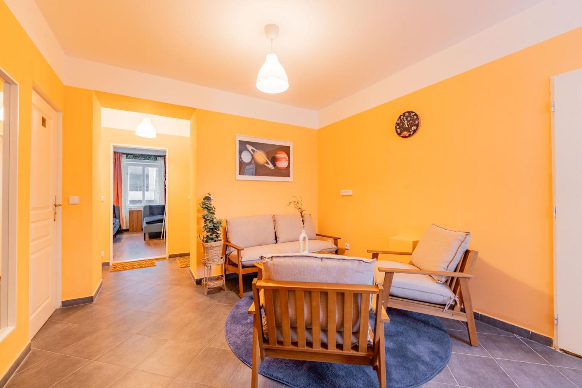 Stellar Female Hostel Prague Ngoại thất bức ảnh