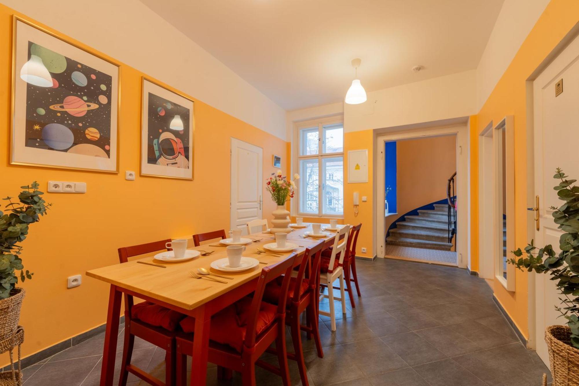Stellar Female Hostel Prague Ngoại thất bức ảnh