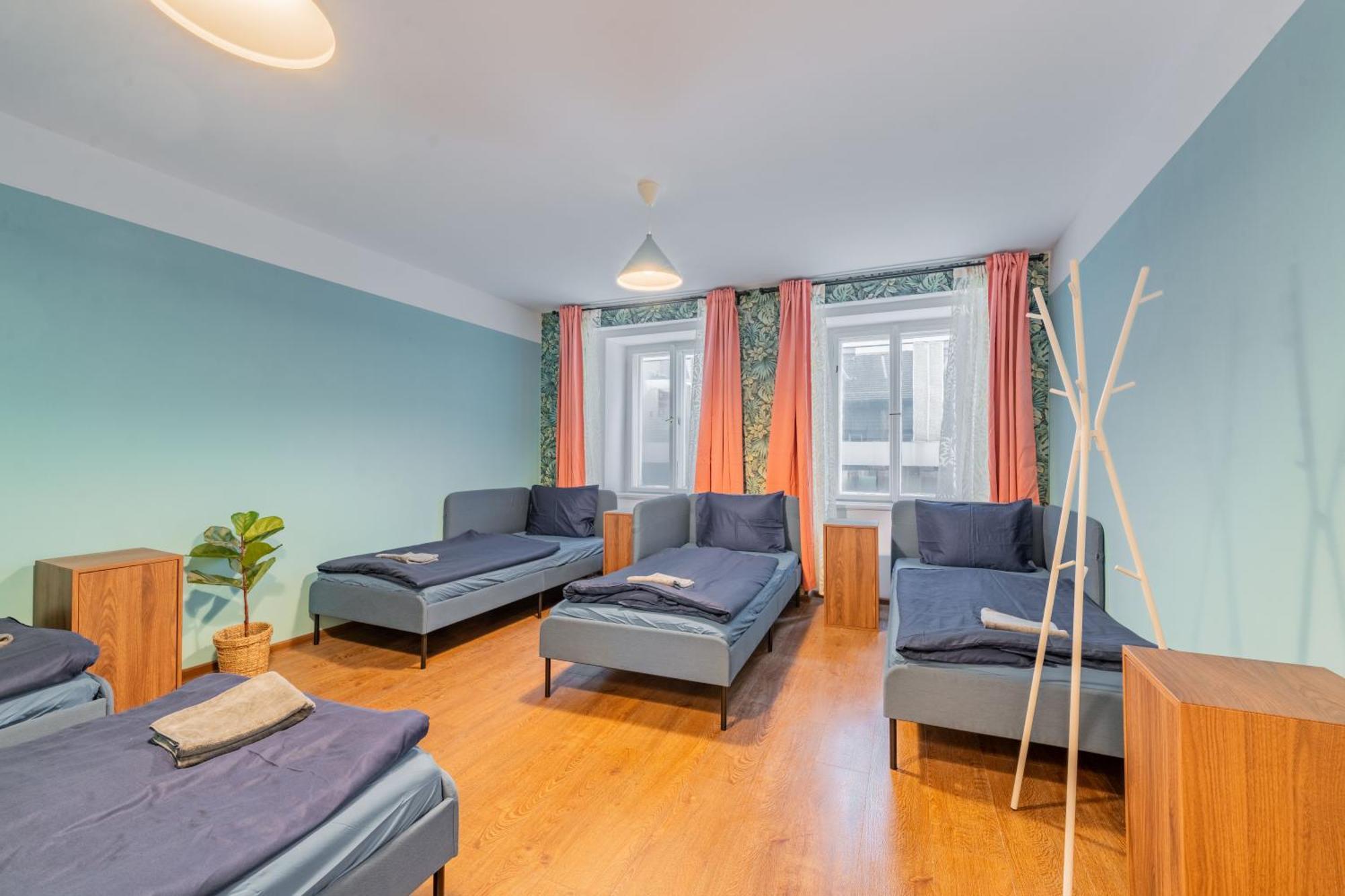 Stellar Female Hostel Prague Ngoại thất bức ảnh