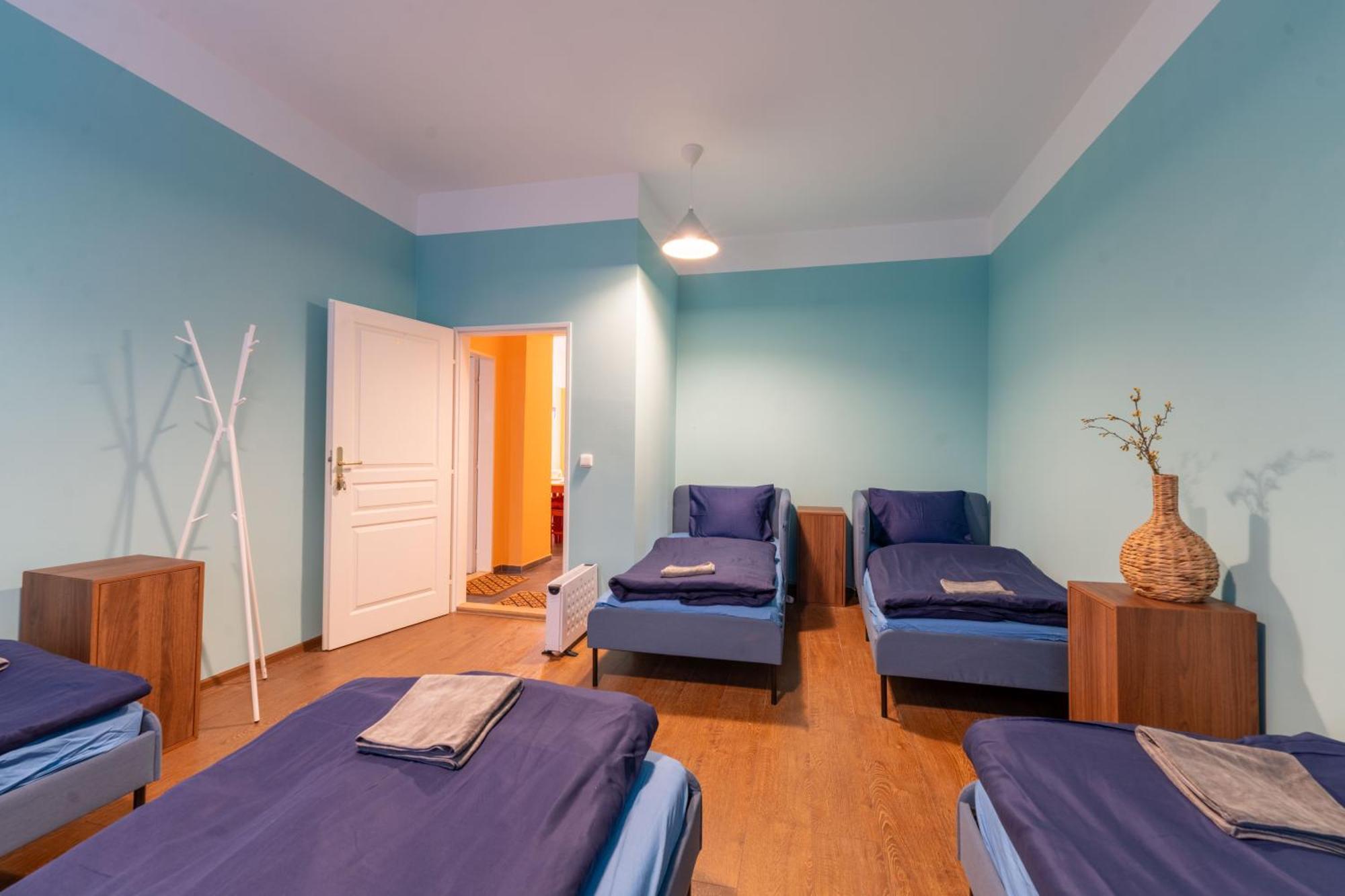 Stellar Female Hostel Prague Ngoại thất bức ảnh