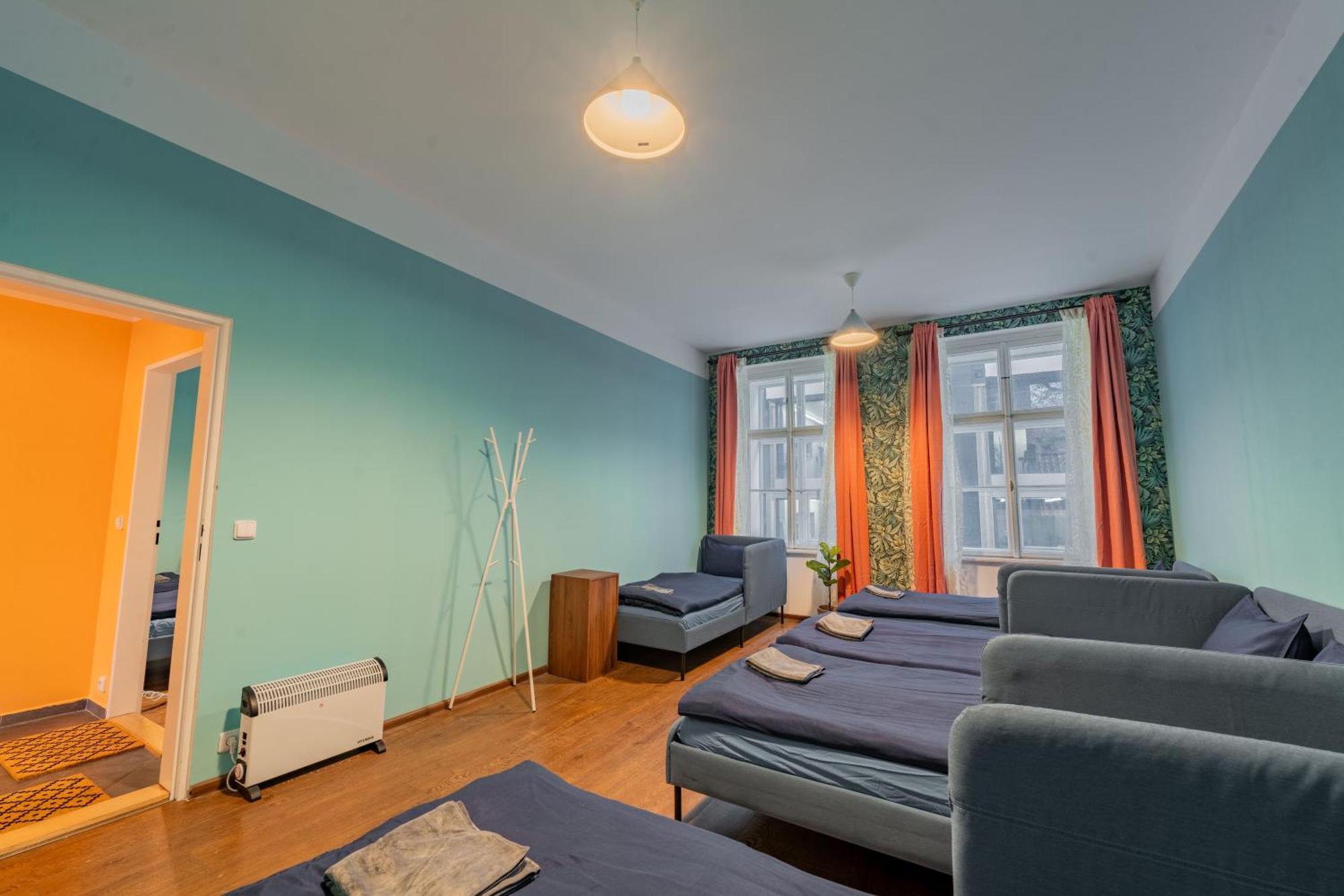 Stellar Female Hostel Prague Ngoại thất bức ảnh
