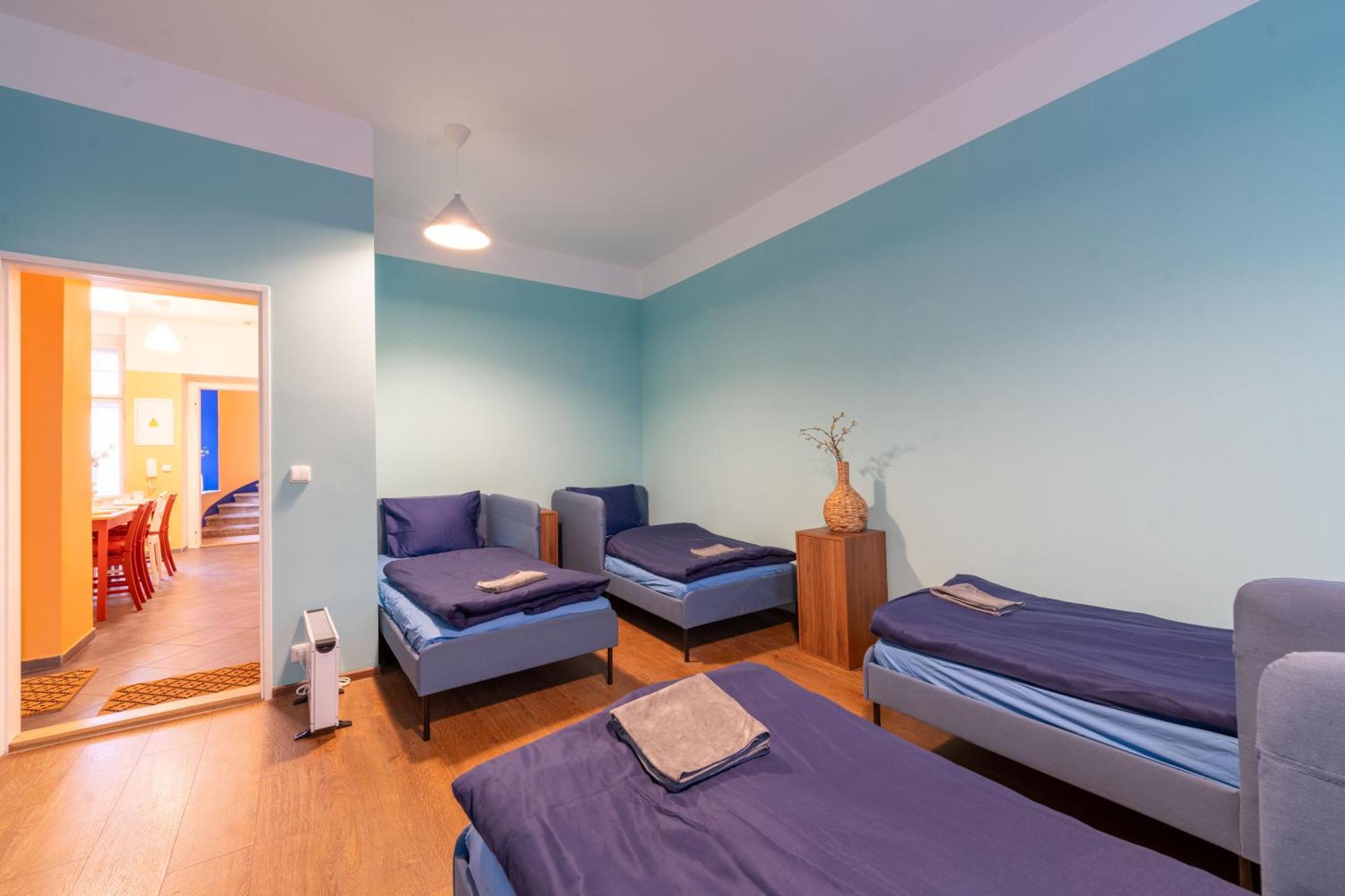 Stellar Female Hostel Prague Ngoại thất bức ảnh